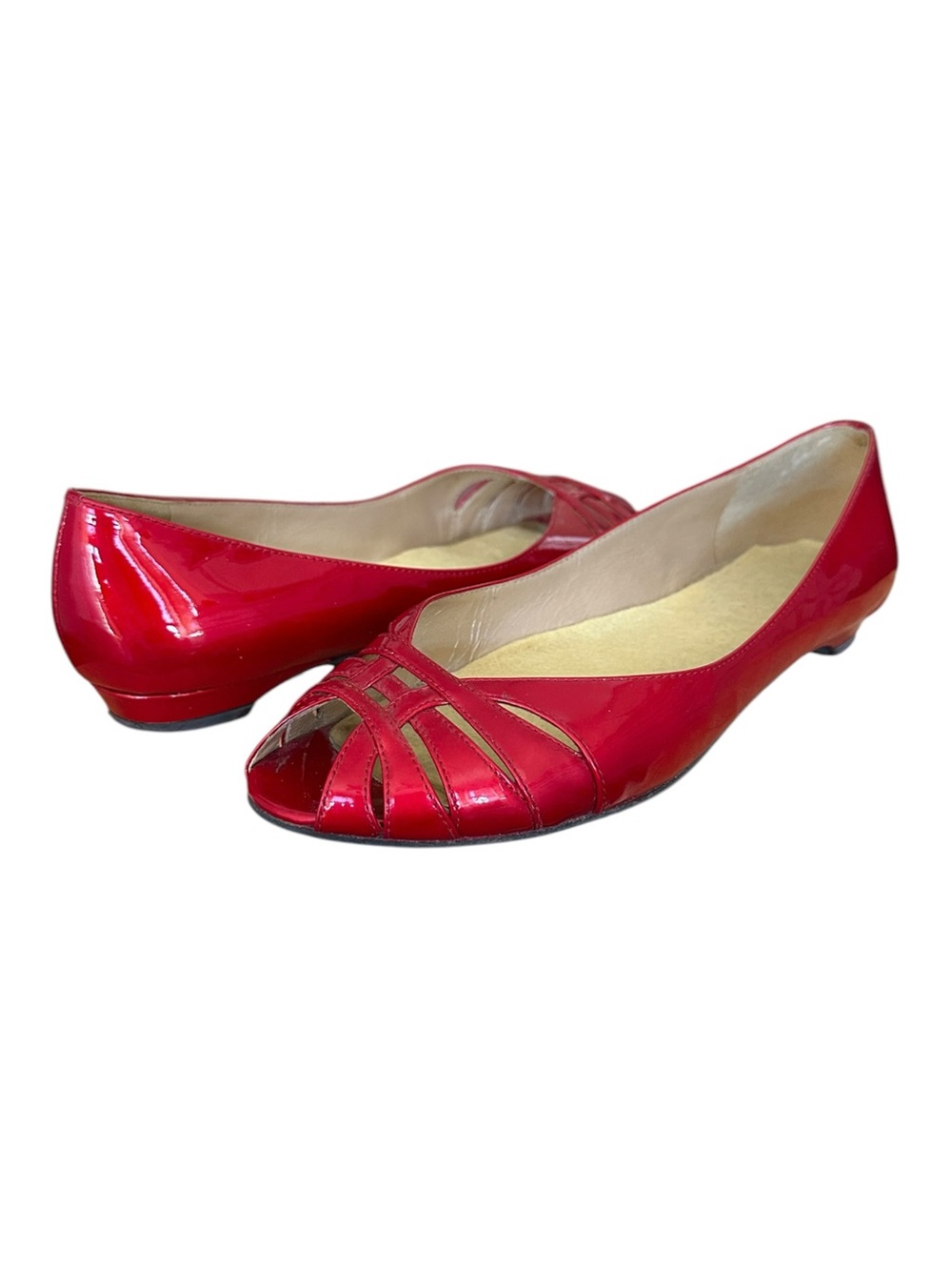 STUART WEITZMAN Red Patent Leather Peep Toe Flats Size 7.5M Retro Y2K Parisian